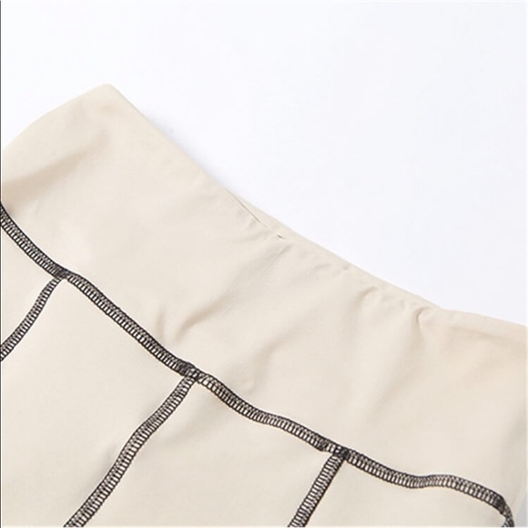 2 Piece Activewear Set - Picture 5 of 7